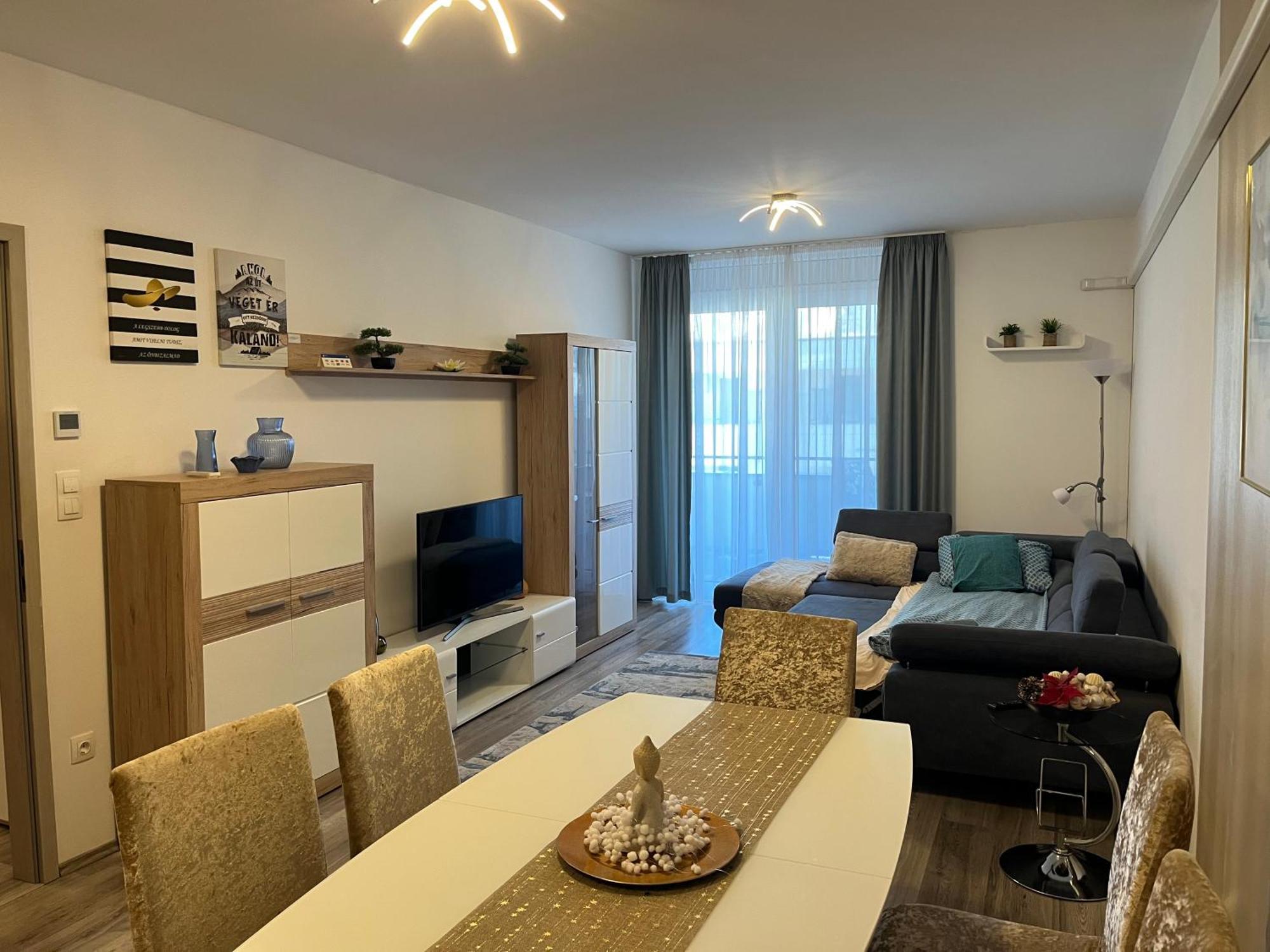 Brookforest Belvarosi Apartman 德布勒森 外观 照片